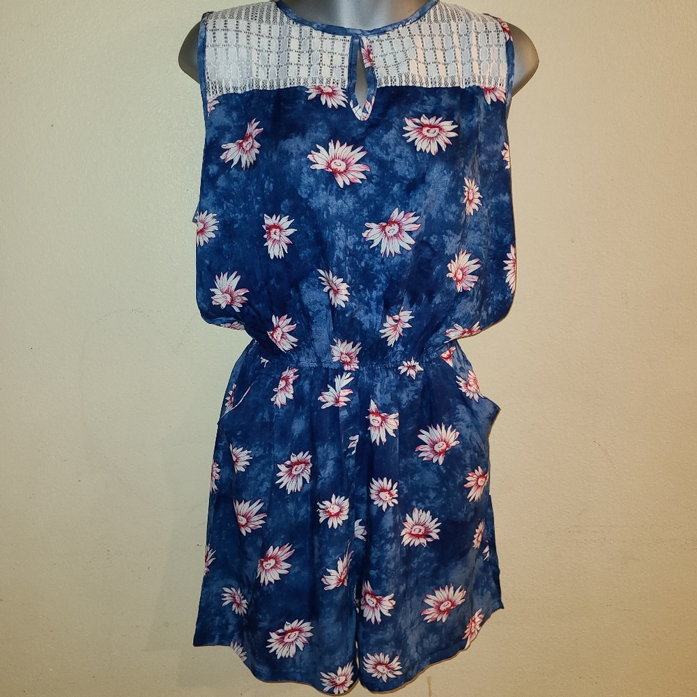 NWT Women's Floral Romper